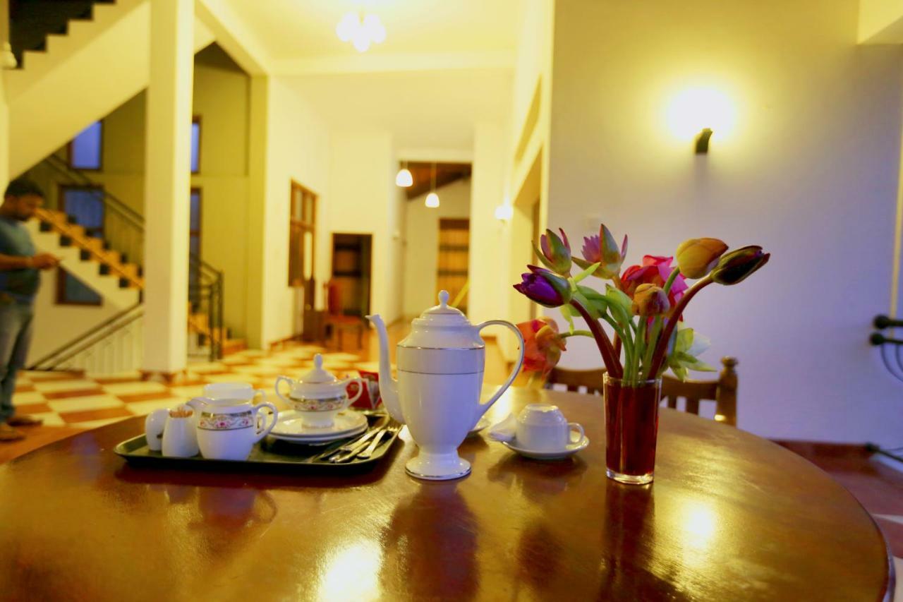 Hotel Mahaweli Spring Sirimalwatta Luaran gambar