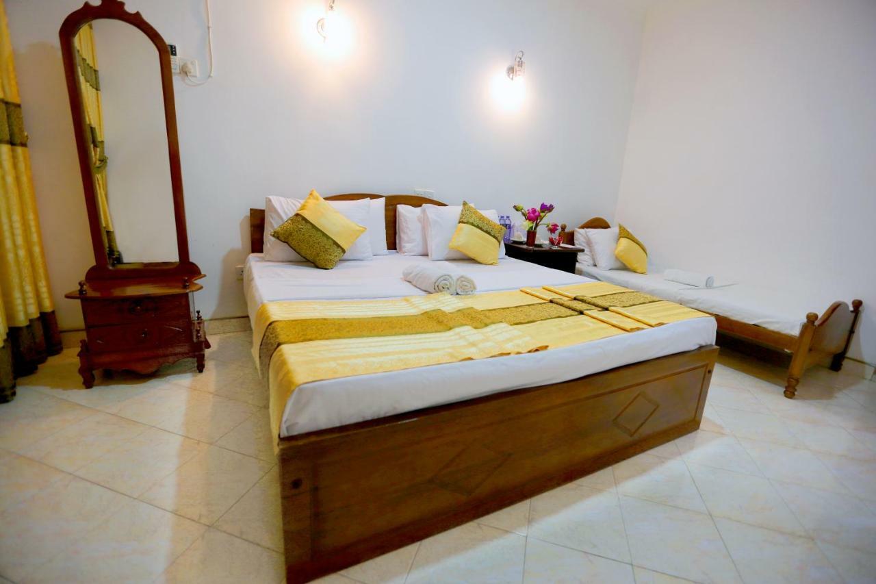 Hotel Mahaweli Spring Sirimalwatta Luaran gambar